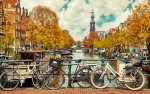 Vorschaubild Amsterdamer Kanalbrücke: Ein malerischer Blick auf die Stadt (5000 x 3136)