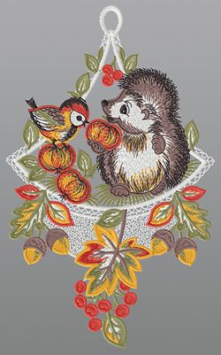 Fensterbild aus Plauener Spitze® - Igel mit Vögelchen #1W mehrfarbig