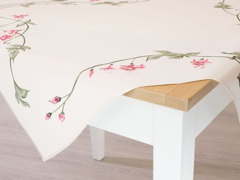 Mitteldecke Fuchsia 58x58